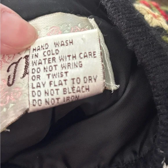 Jenny Sweater Cardigan Long Sleeve Size Medium Nordic Embroidered Floral Print - Picture 9 of 9